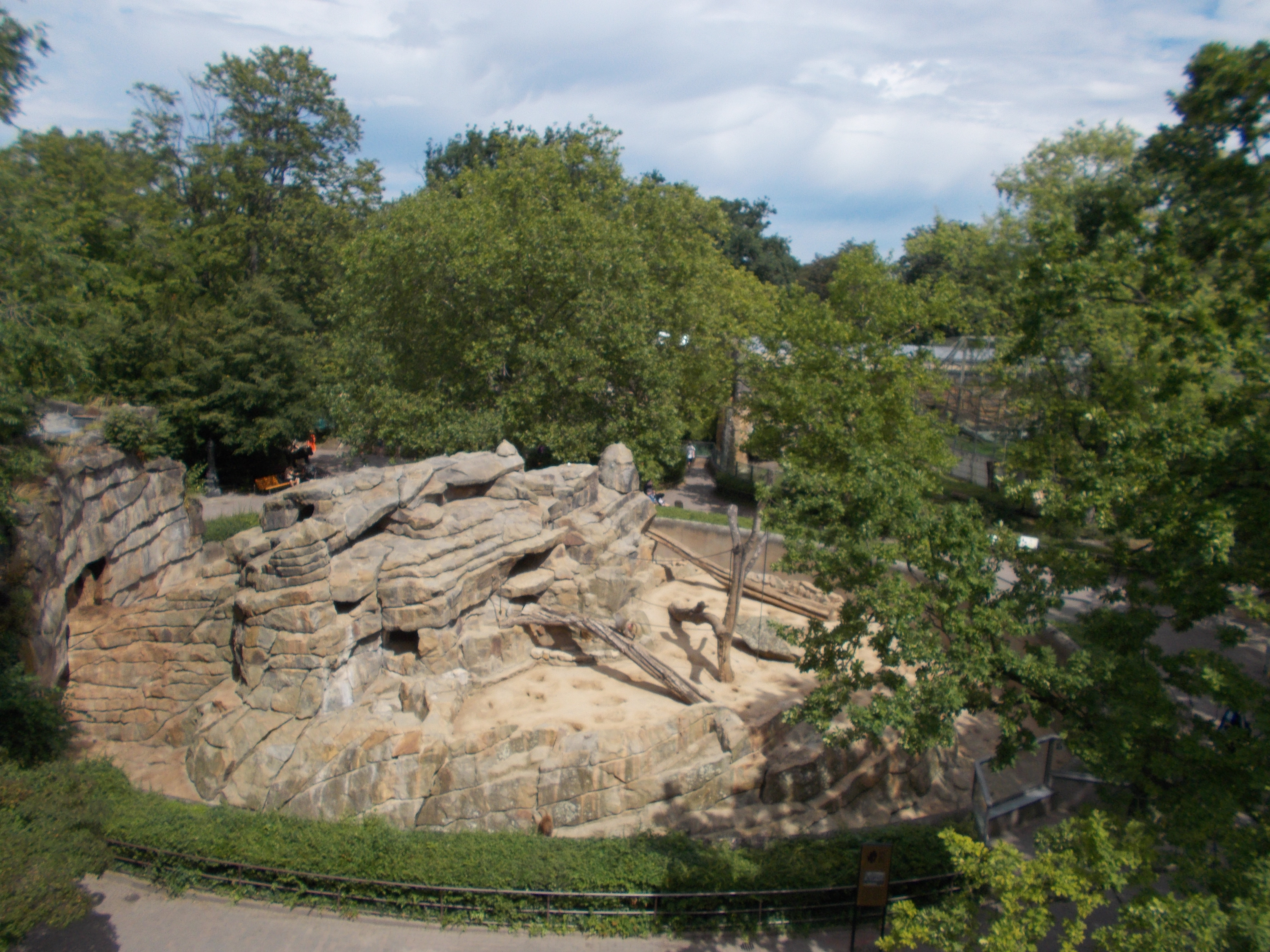 Majmuni s kolodvora Zoo - slika 2